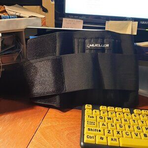 NEW ! Mueller Adjustable Lumbar Back Brace Black